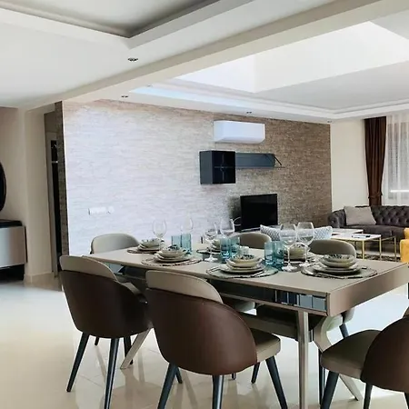 فيلة With Private Pool 5 Star In Alanya- Golfpark1 *